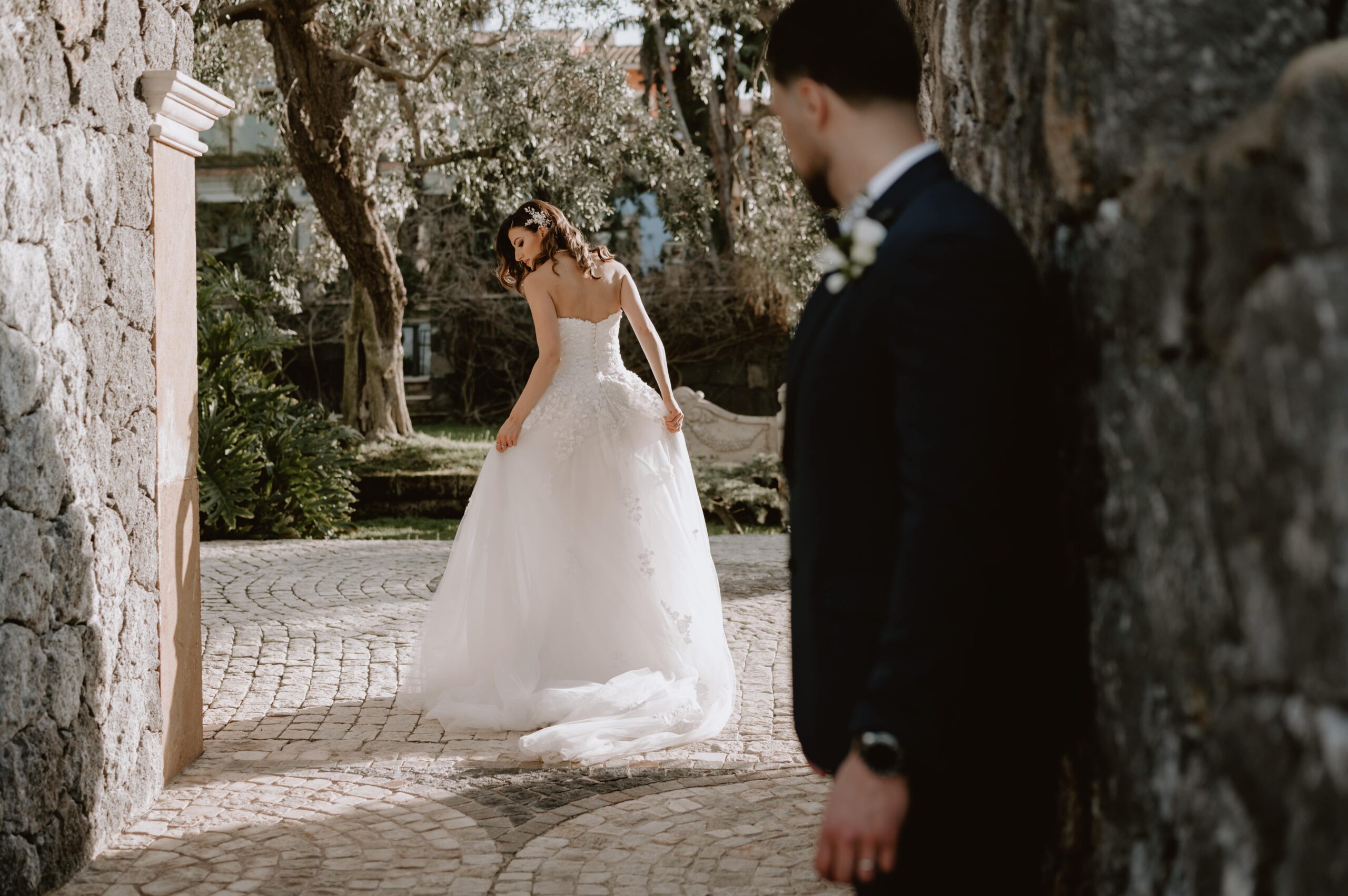 Bride photo go to party in Sicily